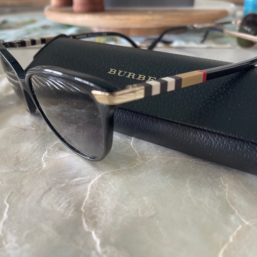 Burberry sunglasses